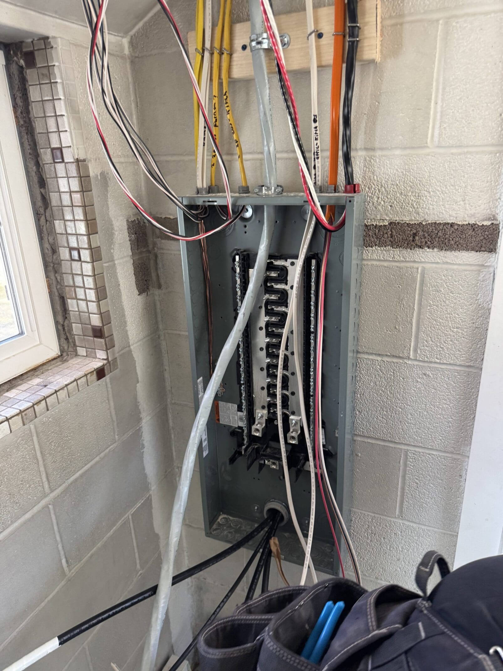 200 amp panel install Colorado Springs